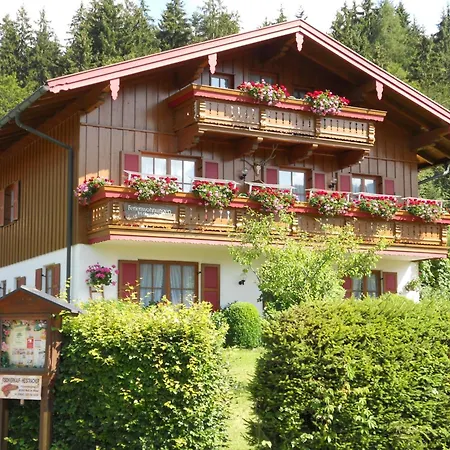 Appartamento Komfortable Mit Herrlichem Bergblick